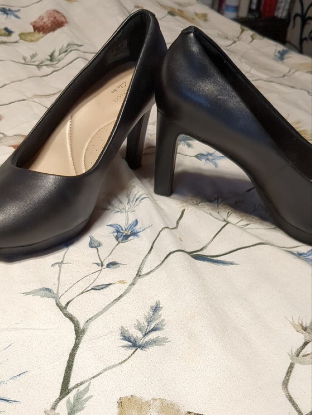 Clarks Black Women's High Heel Platform Pumps 8 - Picture 5 of 11